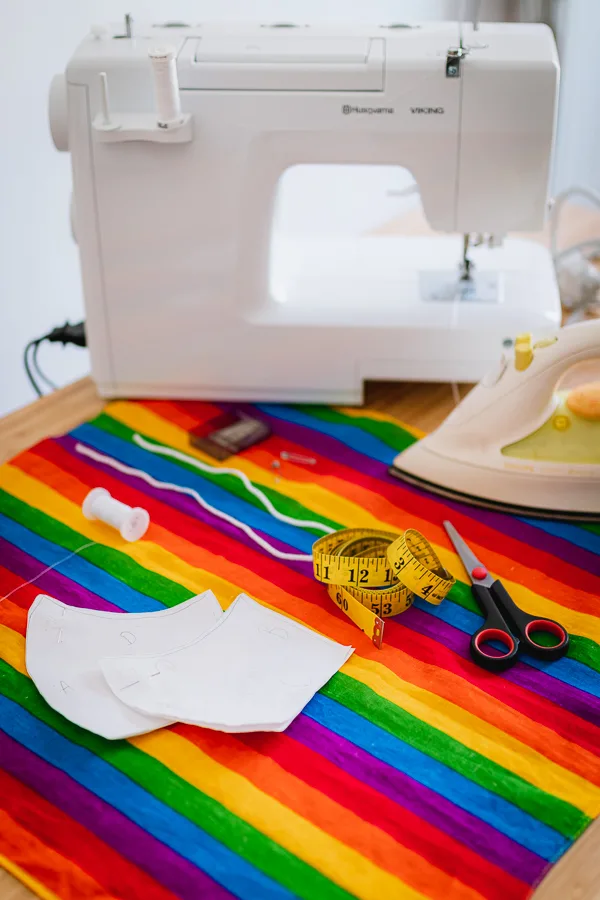 How to Make a Rainbow Face Mask
