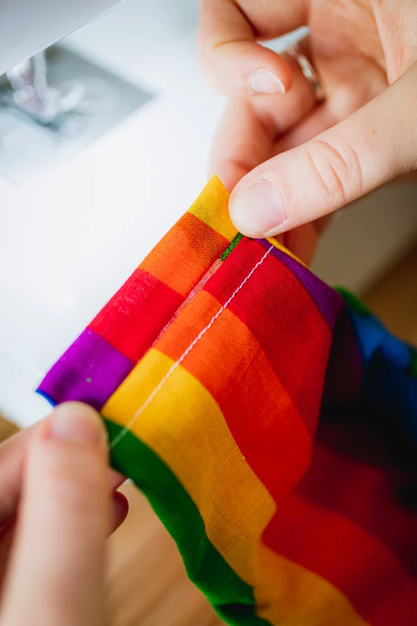 How to seam a face mask